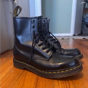1460 Women’s Doc Martens